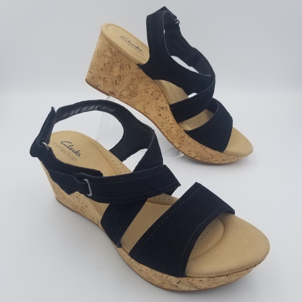 NWOT 9.5W Wide Clarks Rose Way Crisscross Platform Wedge Sandals, Black Suede